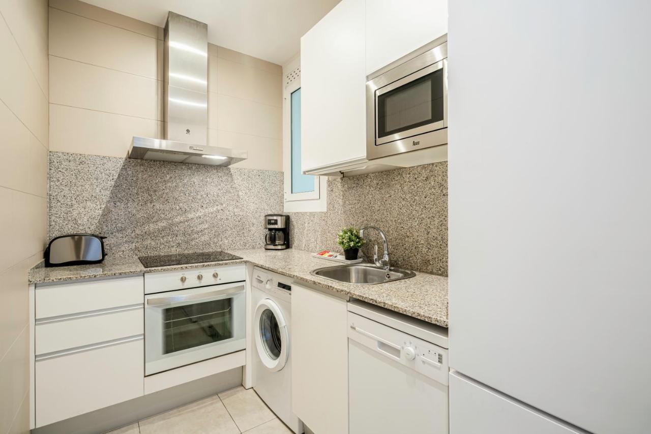 Sagrada Familia C&D Lovely Apartment Барселона Екстериор снимка