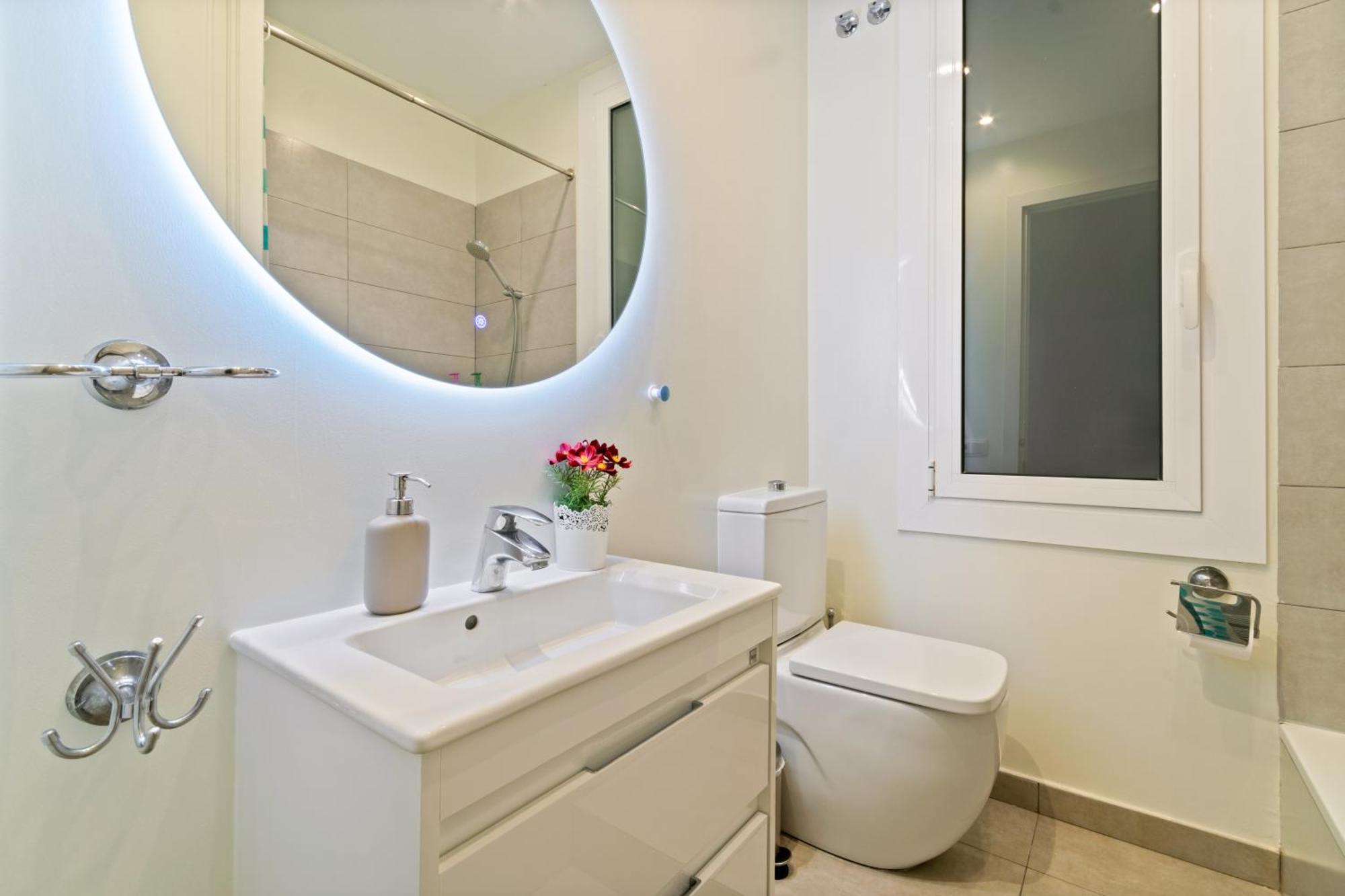 Sagrada Familia C&D Lovely Apartment Барселона Екстериор снимка